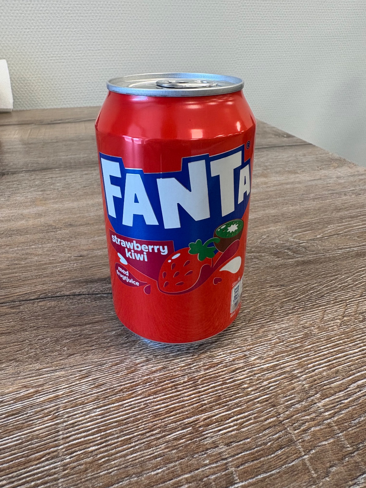 Fanta aardbei kiwi